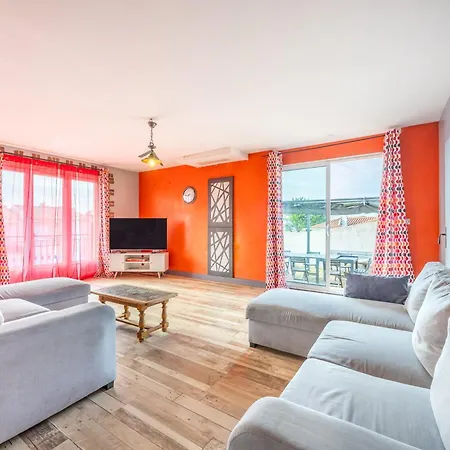 22 Couchages Centre De 펜션 *